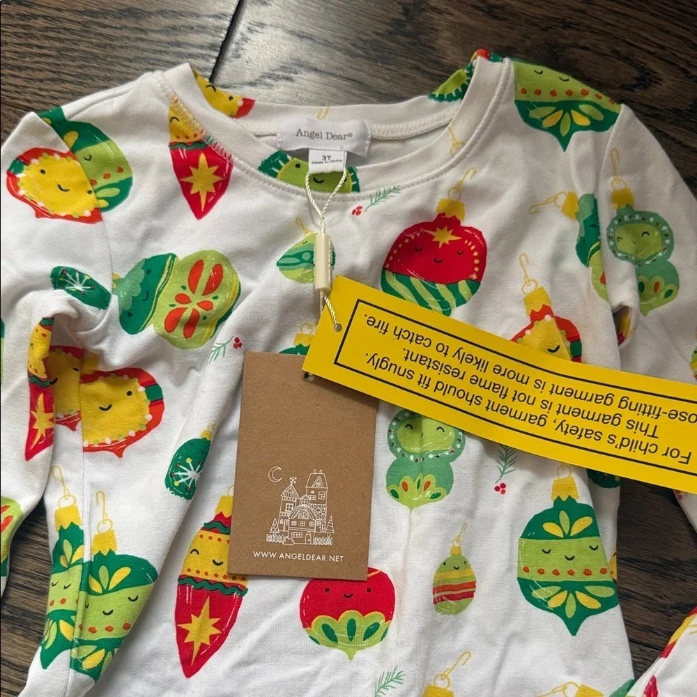 Festive Ornament Print Long-Sleeve Top and bottom pj set 3t toddler holiday